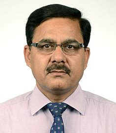 Dr Vijay Pooniya