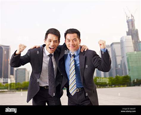 South Asian Business Person 的图像结果