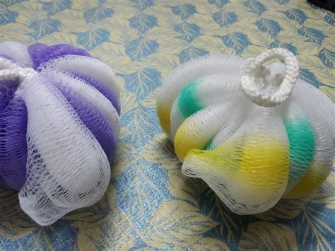 SHOPEE Combo of 2 Big Bath Tri Layer Loofah/Sponges/Scrubber/Puff/Luffa ...