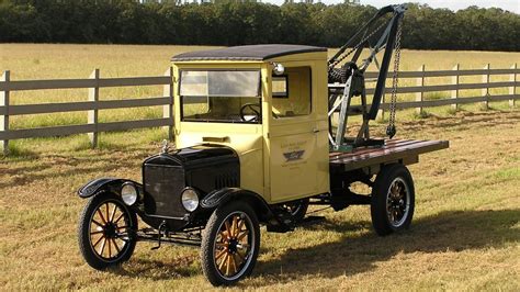 1926 Ford Model T Tow Truck | Tow truck, Classic trucks, Vintage trucks