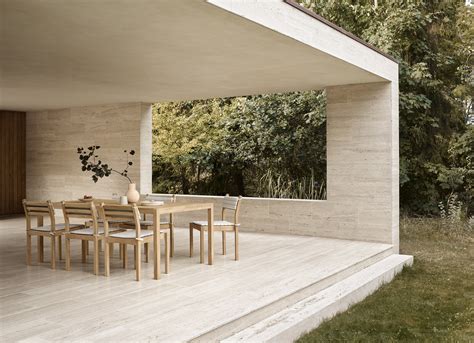 Photo 12 of 14 in Hawthorn Trees Grow Right Through the Decking at This ...