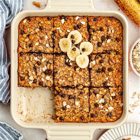 Banana bread baked oatmeal - The Delicious plate