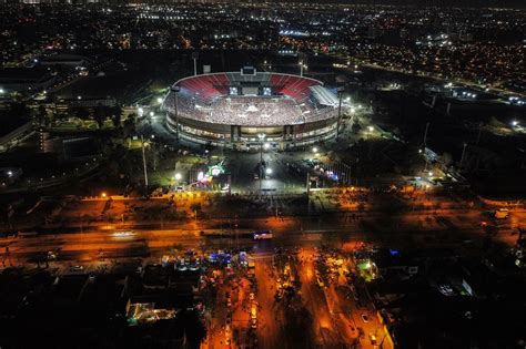 https://static.theclinic.cl/media/2022/09/30-202251_325l_estadio-nacional.jpeg