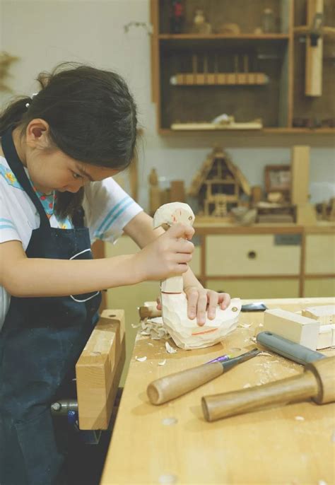 元工坊「小匠人」丨小野兽-儿童木作雕刻课 - 素元新闻
