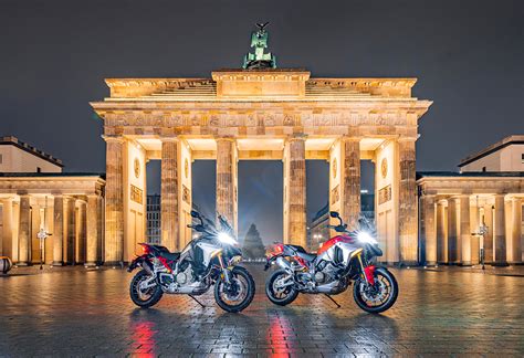 Multistrada V4 | Riding 2024