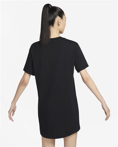 Nike Sportswear Essential Women's Short-sleeve T-Shirt Dress. Nike IN