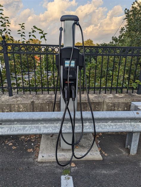 BMW of West Springfield | West Springfield, MA | EV Station