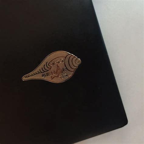 Girnar Sticker Gold (Filled & Transparent) Guj – girnardarshan.com