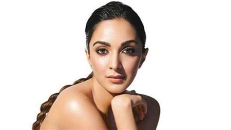 एक्ट्रेस कियारा आडवाणी आखिर किसके साथ ब्रेकफास्ट डेट पर गईं, यहां देखें ...