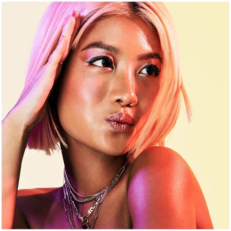 Buy Revlon Crystal Aura Limited Edition Liquid Gleam Potion, 7 Chakras ...