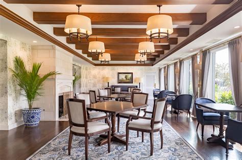 Chas Bender Company: Glen View Club