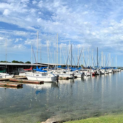 Chandler's Landing & Captain's Cove, Texas | Lake Ray Hubbard Marinas
