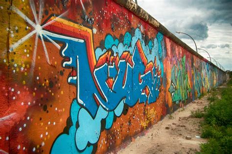 Berlin Wall Art - What Remains 30 Years after the Fall of the Wall ...