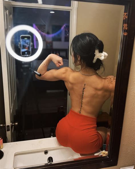 abigail rosengren | bulking szn has me missing the shredz 😢 (i was extremely underweight ...