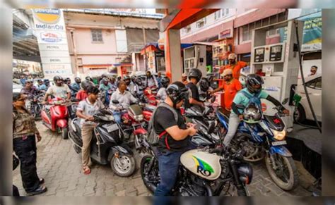 Petrol Storage Limit: घर पर कितना पेट्रोल रख सकते हैं? लिमिट से रखा ...