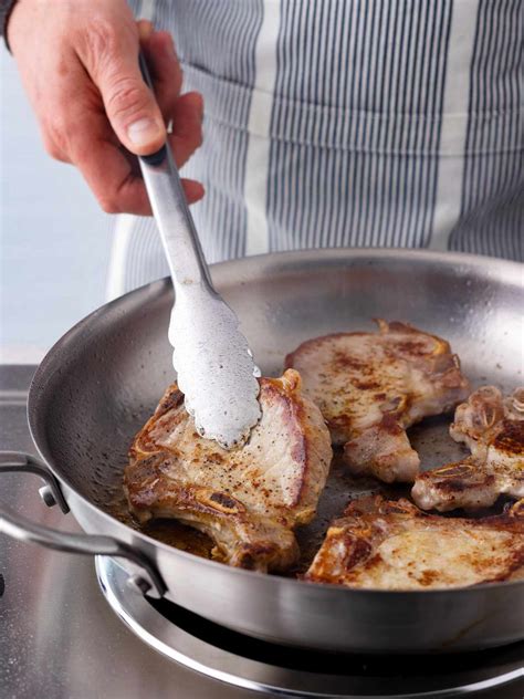 How to Fry Pork Chops to Always-Juicy Perfection