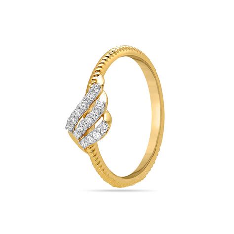 14KT Yellow Gold Triple Swirl Diamond Finger Ring