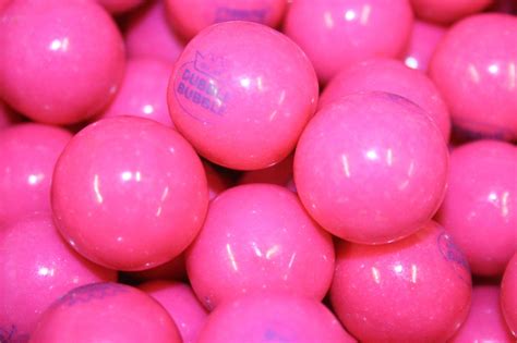Chewing Gum Pink Bubble Gum at Cristopher Robertson blog