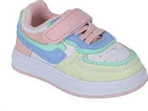 Happy Feet Girls Velcro Running Shoes Price in India - Buy Happy Feet ...