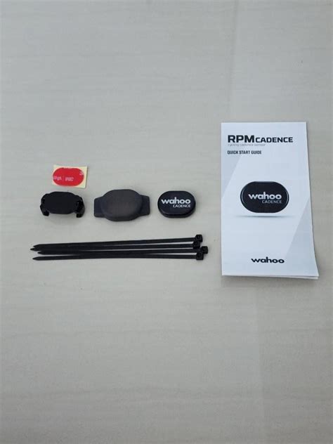 Wahoo Cadence Sensor Set Up 的图像结果
