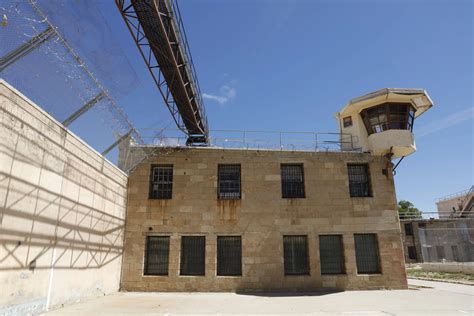 Exhibitions in a prison - save the date! — MELHOP GALLERY º7077