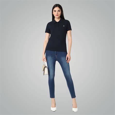 Vero Moda Solid Polo – Classic Black Elegance for Women – GIM Brand Store
