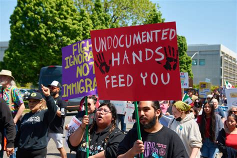 Oregonians rally on May Day to protest Trump admin, defend immigrant ...