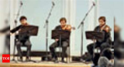 Violin Brothers' Russian odyssey | Hindi Movie News - Times of India