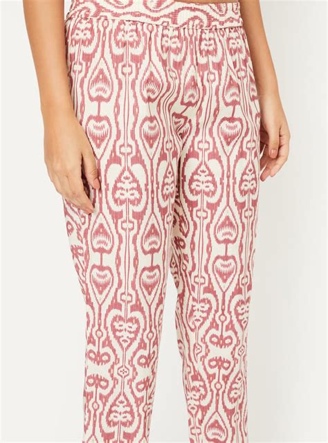 Buy Women Printed Straight Kurta Set Online at just Rs. 999.0 ...