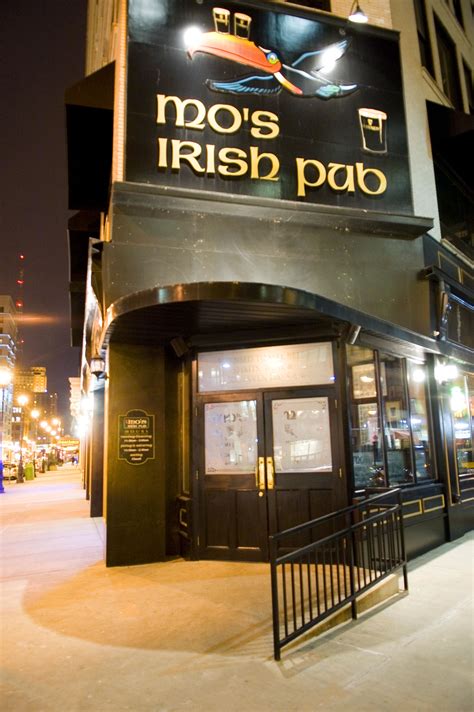 The 15 Best Bars in Milwaukee