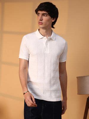 Buy Campus Sutra Men Chalk White Intertwine Textured Polo T-Shirt (S ...
