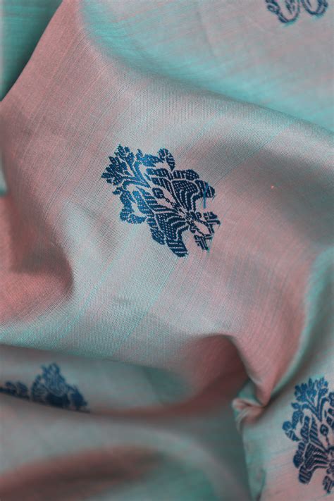 Hasta Collection – Sundari Silks