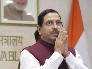 Govt proposes task force to push for 500 GW renewable energy capacity ...