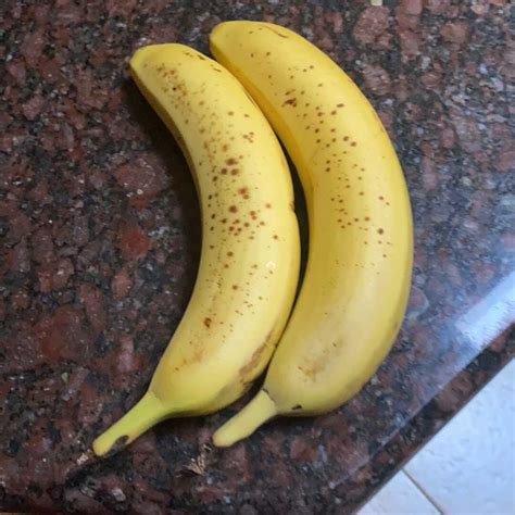 Calories in 1 medium Bananas and Nutrition Facts