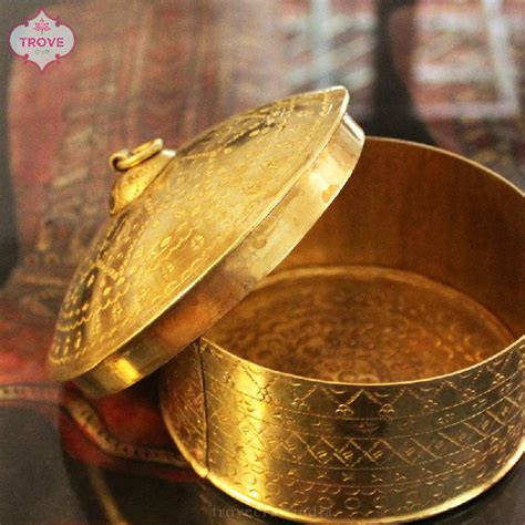 Hand-painted Steel Ware & Brass home decor – Trove Craft India