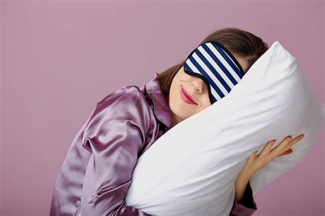 Is It Good To Sleep Without A Pillow? | Happy Beds