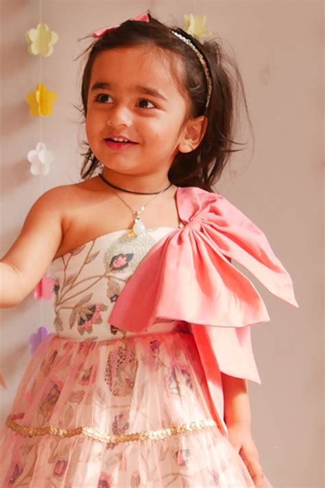 Pink bow embellished floral printed dress – shining kanika