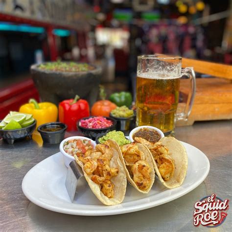 El Squid Roe Nightclub & Restaurant - Cabo San Lucas Restaurants - MexiDad