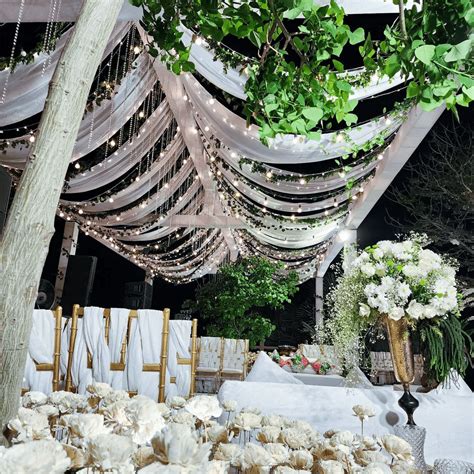 7 Low Budget Wedding Stage Decoration Ideas for 2024