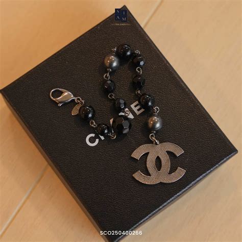 Very Good Conditon Chanel/CC Charms - Siam Brandname