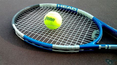 蓝色网球拍和黄色网球PNG图片素材下载_图片编号7422846-PNG素材网