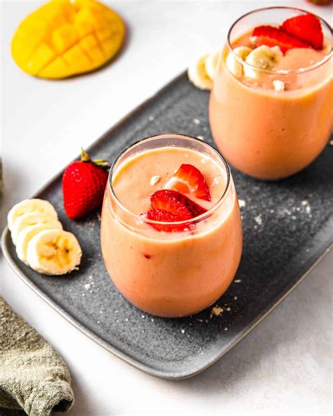 Banana Mango Strawberry Smoothie - Eat Love Namaste
