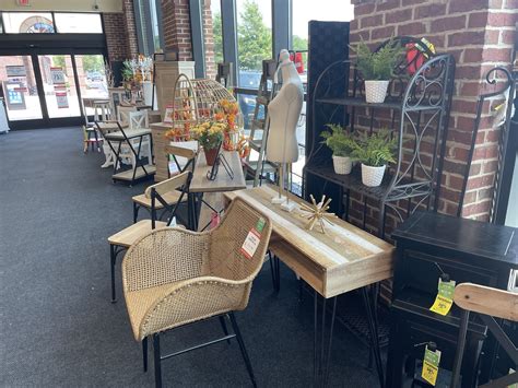 HOBBY LOBBY - 1336 Greenbrier Pkwy, Chesapeake VA - Hours, Directions ...