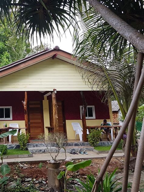 RELAX BEACH HOUSE (Ko Lanta, Krabi) - Lodge Reviews, Photos, Rate ...