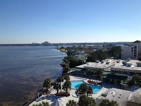 Bayside at Sandestin Shuttle Bus Service: Pictures & Reviews - Tripadvisor
