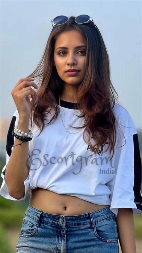 Delhi Escorts, Browse 3328 Call Girl Services - Escortgram