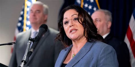 Trump chooses GOP U.S. Rep. Lori Chavez-DeRemer as his nominee to lead ...