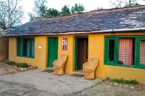 King Of The Hill: Pahadi House, A Himalayan Homestay | LBB