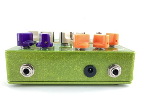 Alien Bass Station 的图像结果