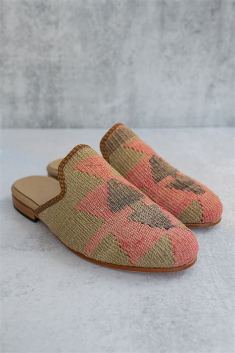 Women's Kilim Mules - minimalchaos